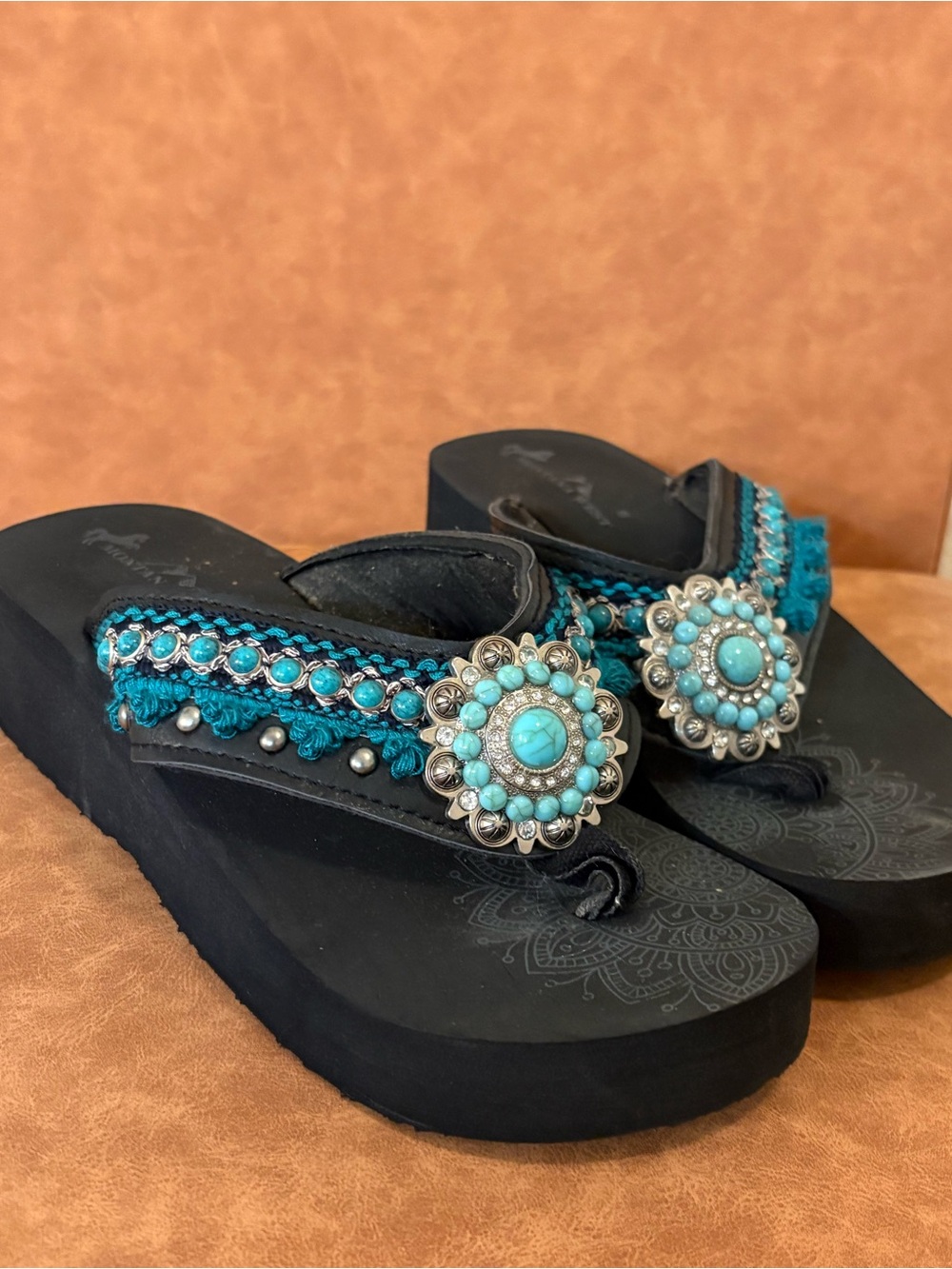 Montana West Turquoise Beaded Concho Wedge Flip Flop Sandals Size 8